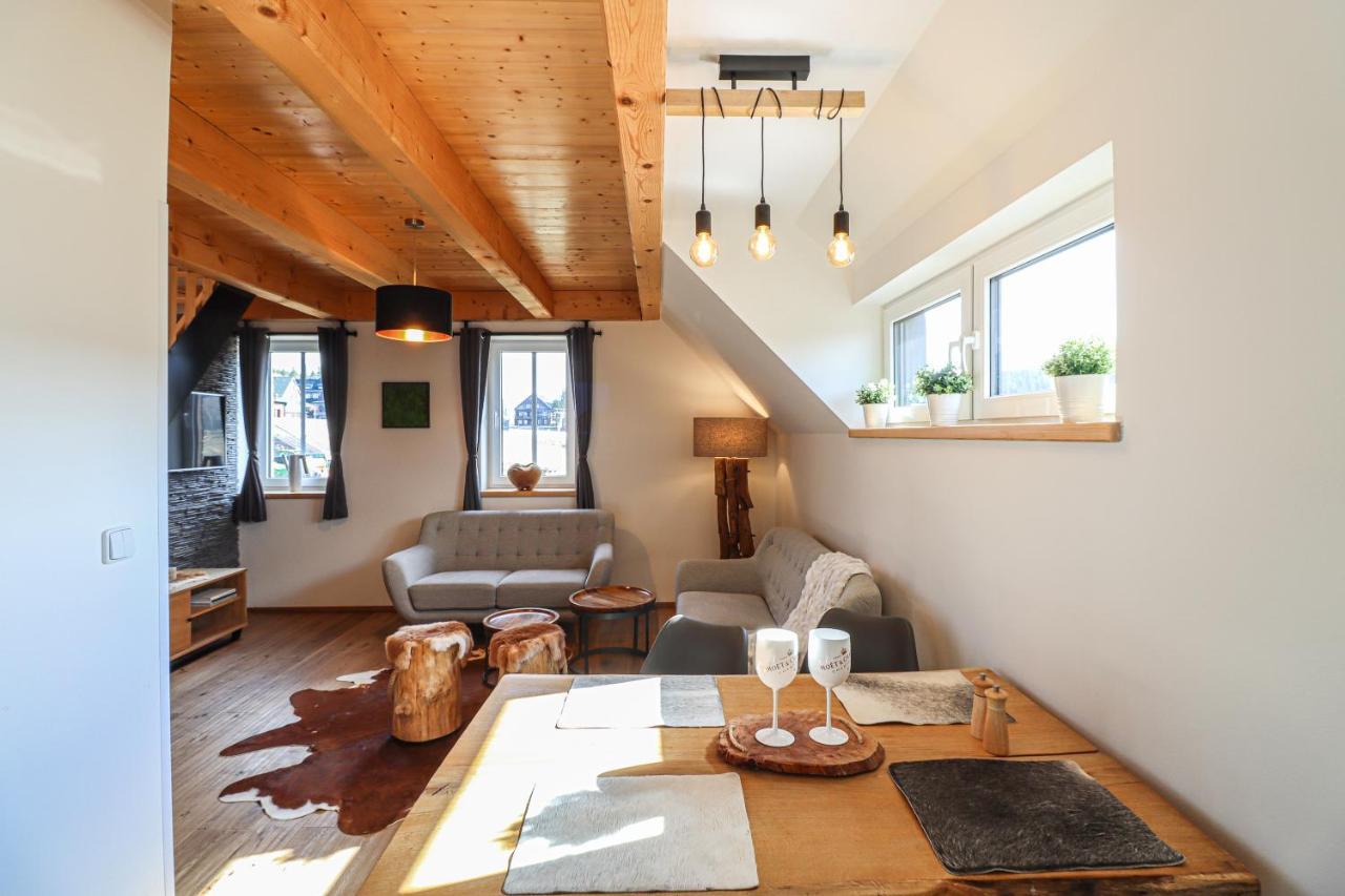 Woodhome - Luxury Mountain Apartment Horní Malá Úpa Buitenkant foto