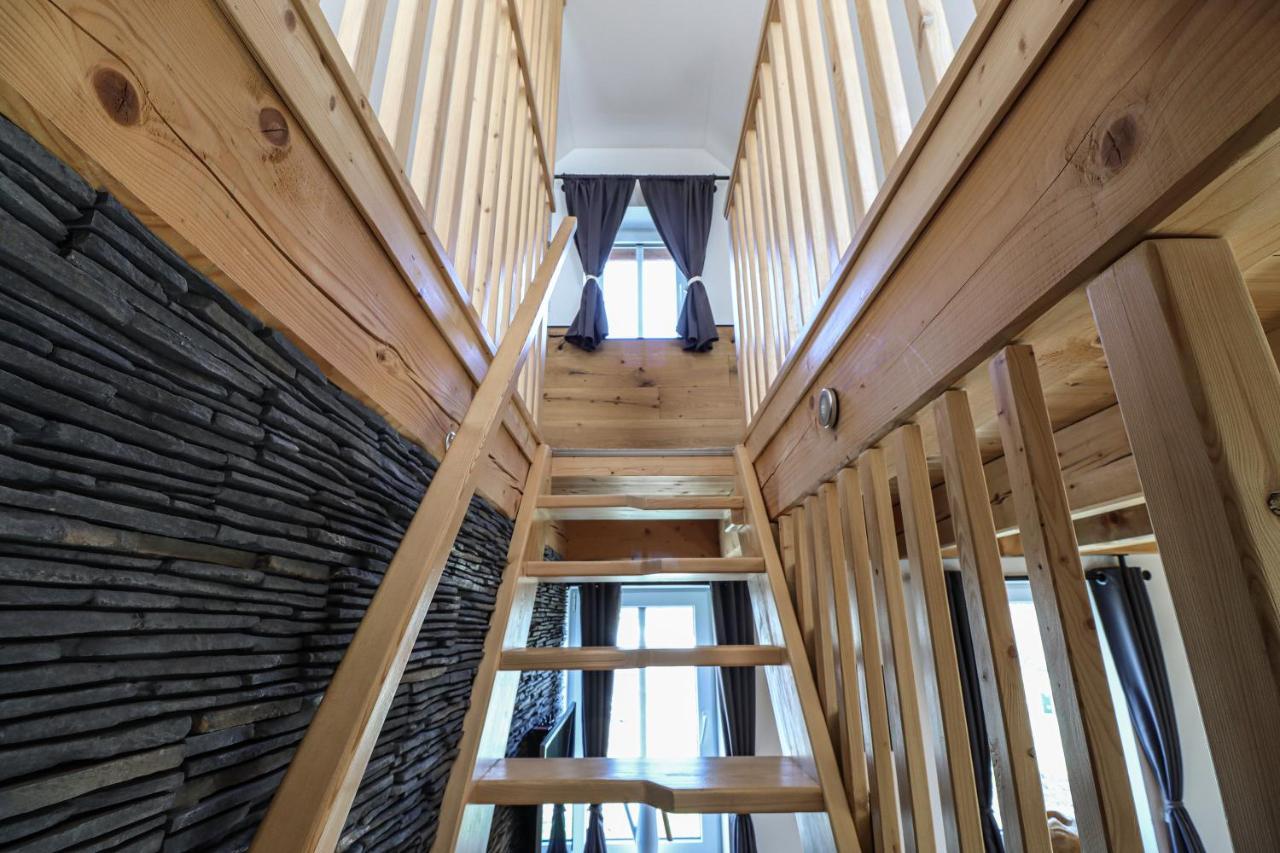 Woodhome - Luxury Mountain Apartment Horní Malá Úpa Buitenkant foto